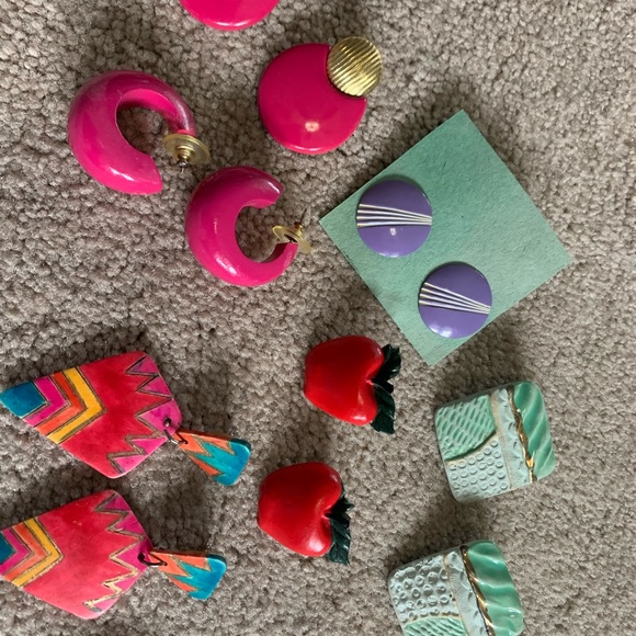 VTG 80’s pierced earring Lot of 8 Bold brightly colored retro - Picture 4 of 7